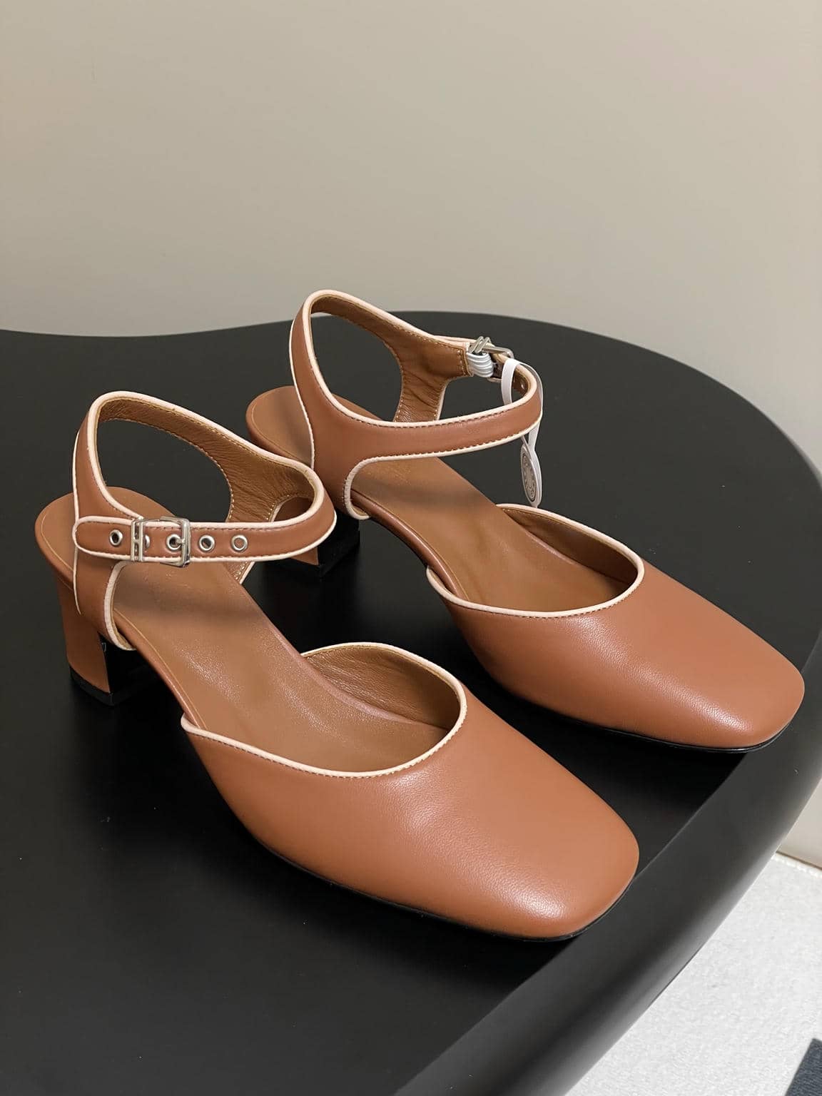Hermes Mary Jane shoes-6